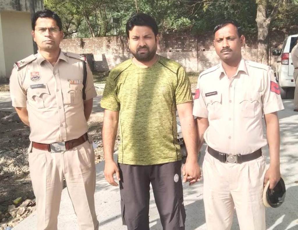 ਵਿਦੇਸ਼ ਭੇਜਣ ਦੇ ਨਾਮ ਤੇ ਲੱਖਾਂ ਰੁਪਏ ਦੀ ਠੱਗੀ ਕਰਨ ਵਾਲਾ ਅੰਤਰਰਾਜੀ ਧੋਖੇਬਾਜ਼ ਗ੍ਰਿਫ਼ਤਾਰ